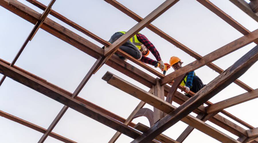 Professional gutter cleaning services in Old Fort, OH